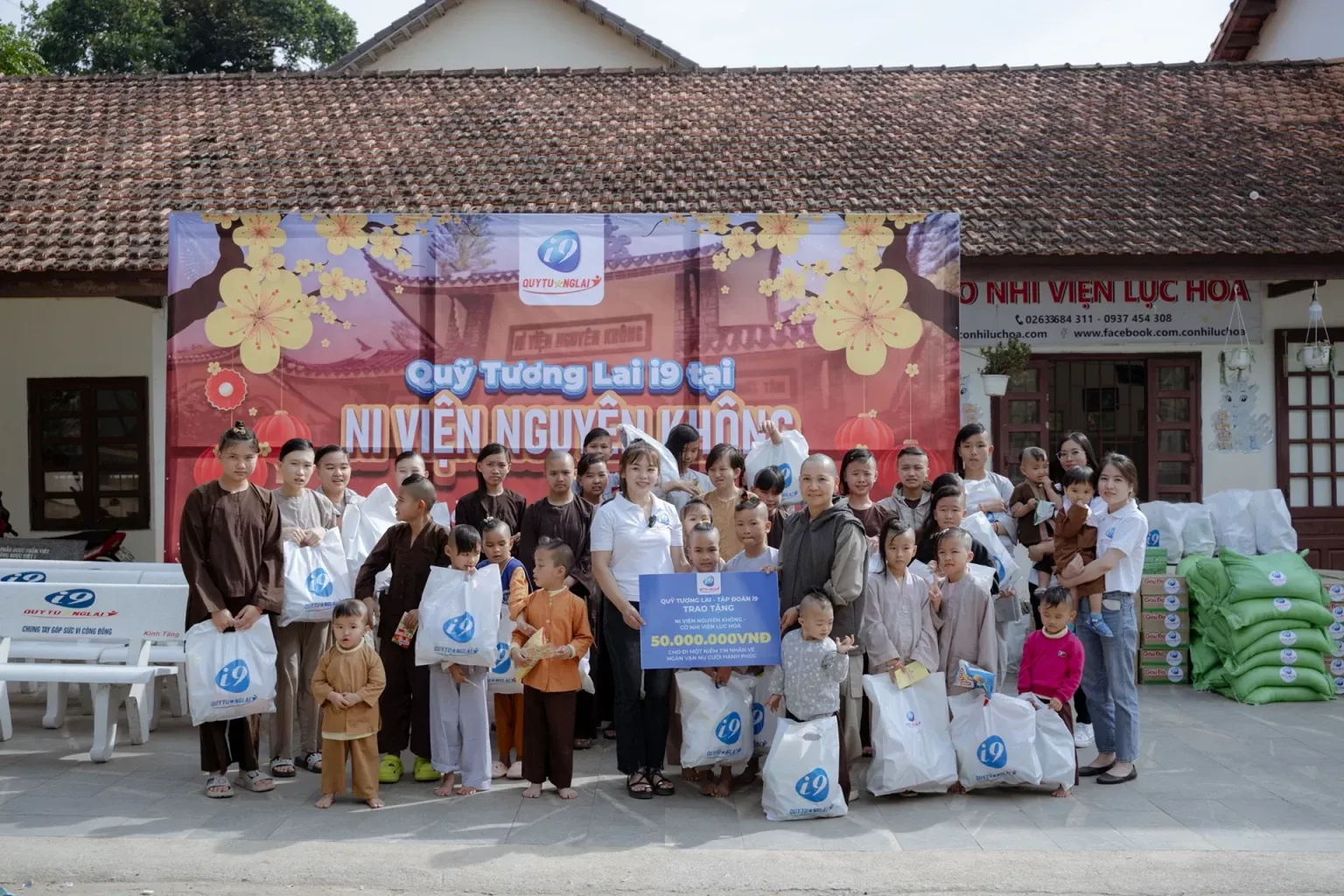 Hình ảnh giới thiệu Tobet88, nền tảng cá cược hàng đầu Việt Nam, với các trò chơi đa dạng và ưu đãi đăng nhập tặng 188k